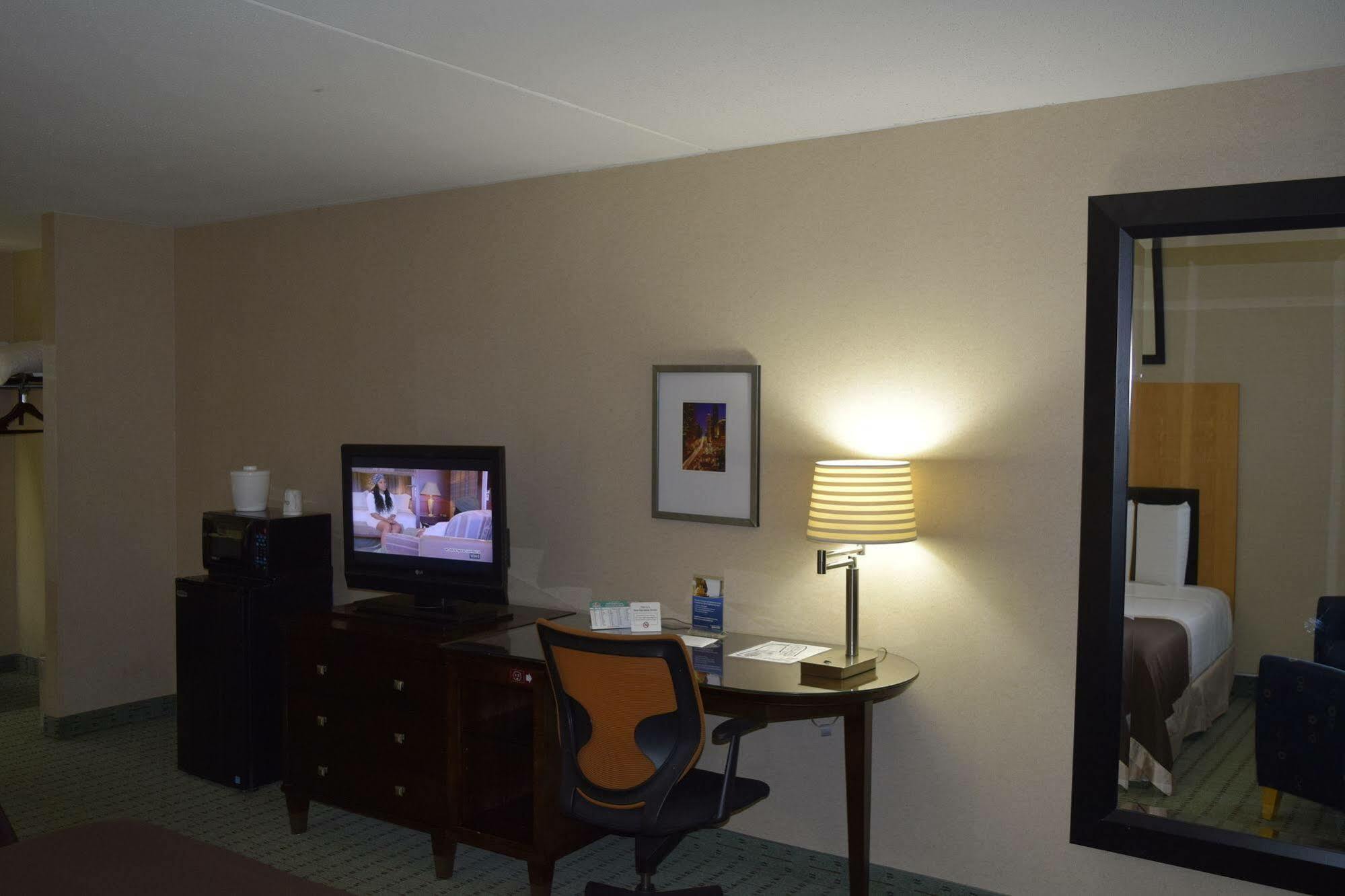 Landmark Inn Hartsville Extérieur photo
